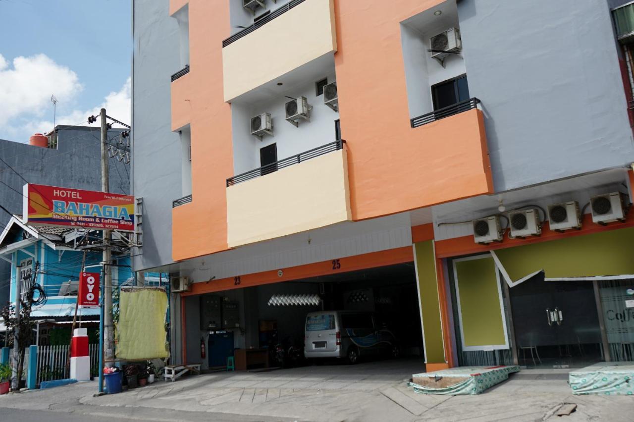 Oyo 2291 Hotel Bahagia Macasar Exterior foto